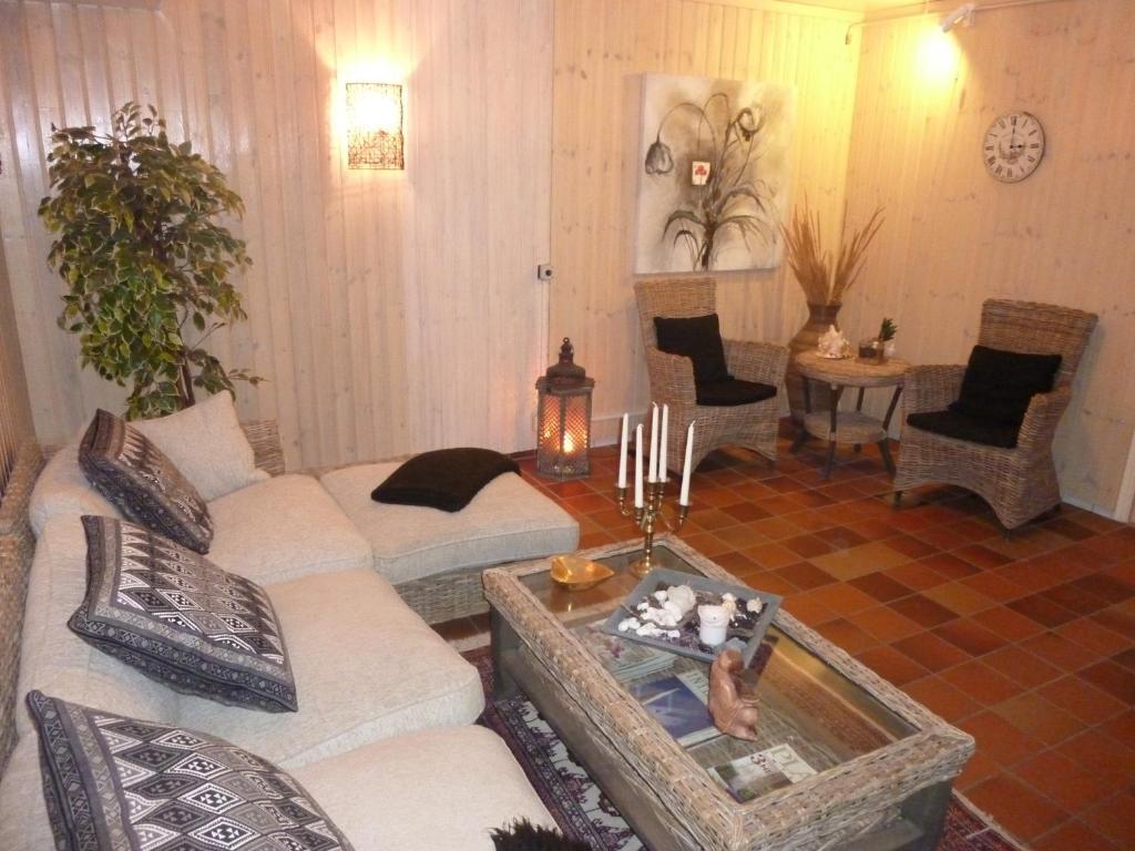 פאלקנברג Nya Pallas Hotel מראה חיצוני תמונה